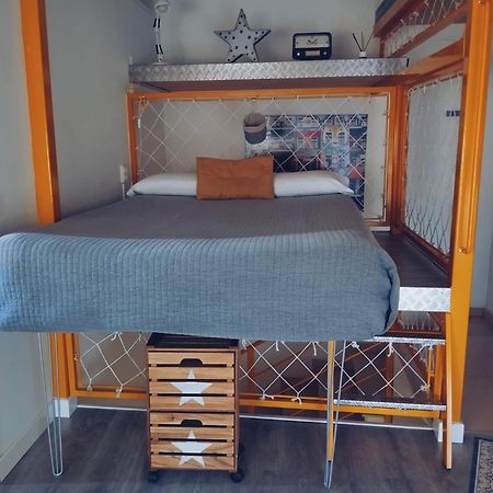 Apartamentos Suites Cariátide Plasencia Esterno foto