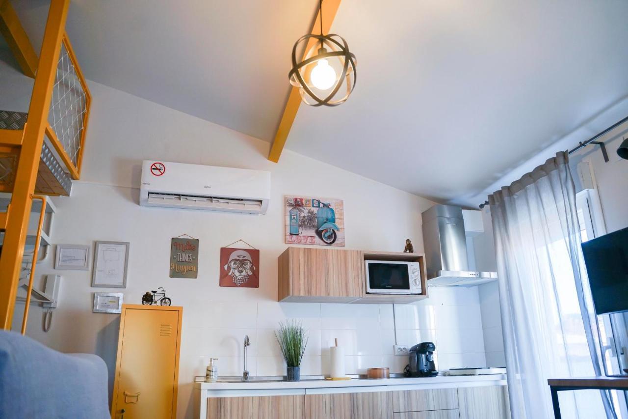 Apartamentos Suites Cariátide Plasencia Esterno foto