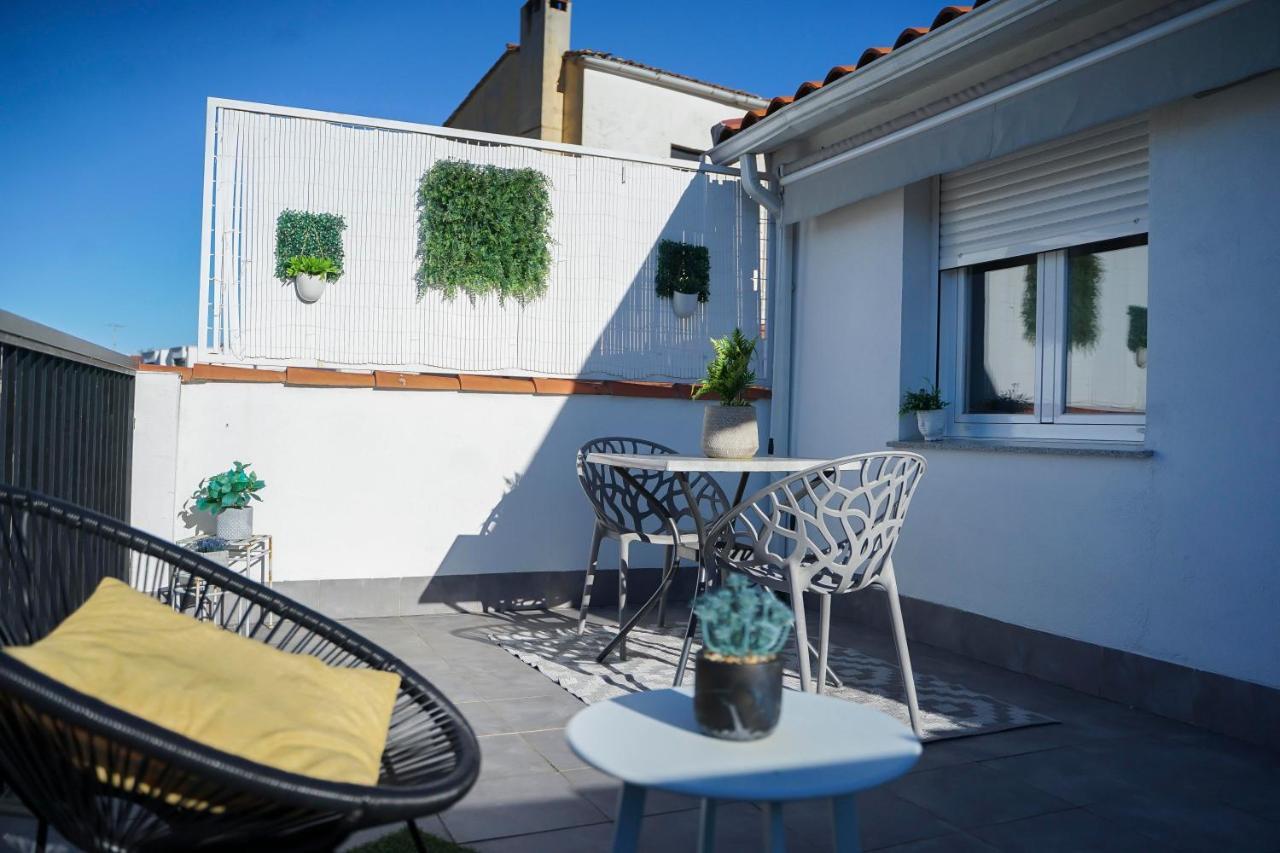 Apartamentos Suites Cariátide Plasencia Esterno foto