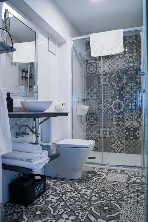 Apartamentos Suites Cariátide Plasencia Esterno foto